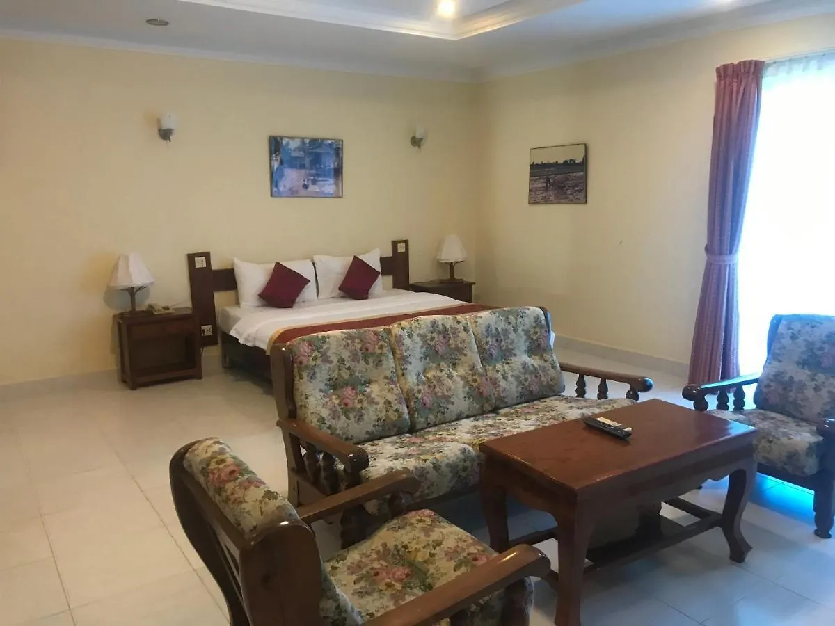 Don Bosco Hotel School Sihanoukville 3*,